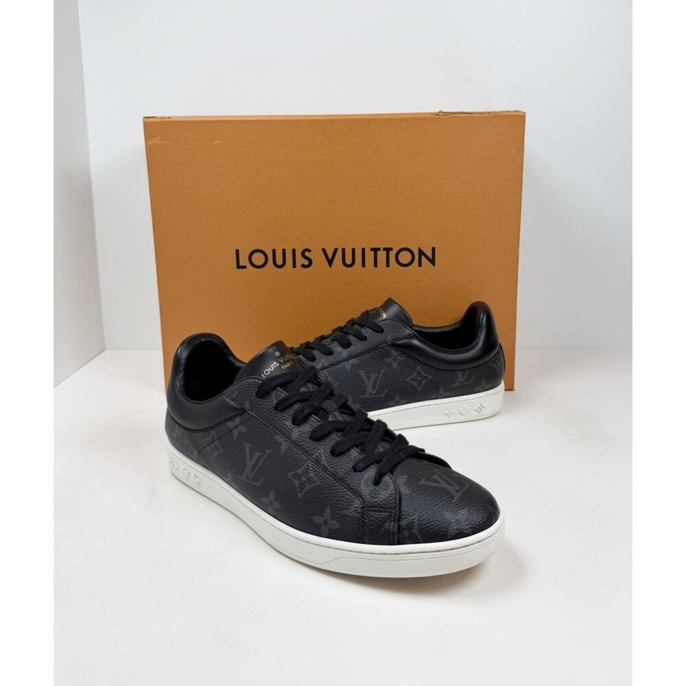 Size 7LV/8US - Louis Vuitton Luxembourg Monogram Sneakersπ€ RETAIL $1.2K! - Picture 2 of 9